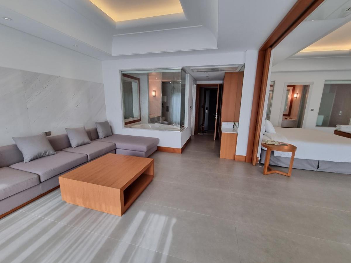 Pinegrove Hotel Gimhae Ngoại thất bức ảnh