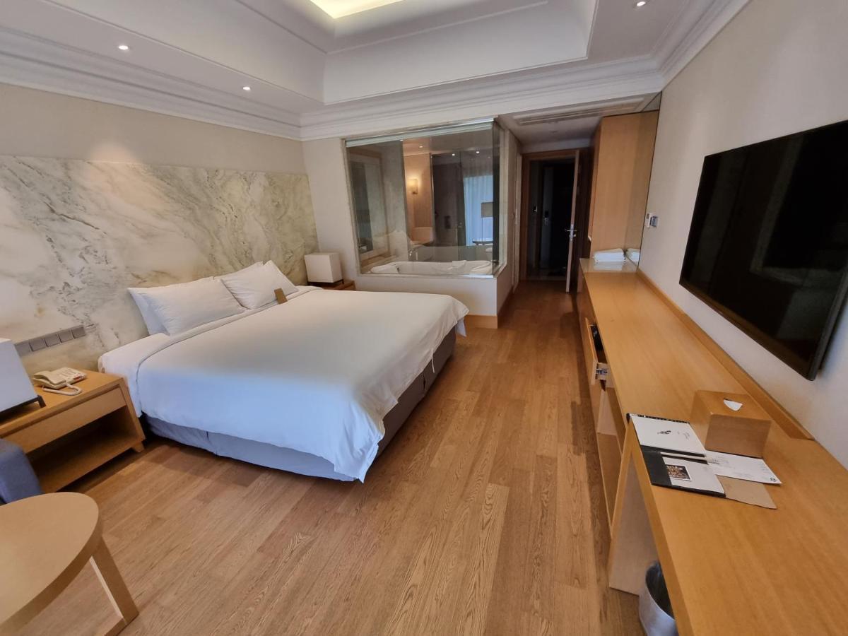 Pinegrove Hotel Gimhae Ngoại thất bức ảnh