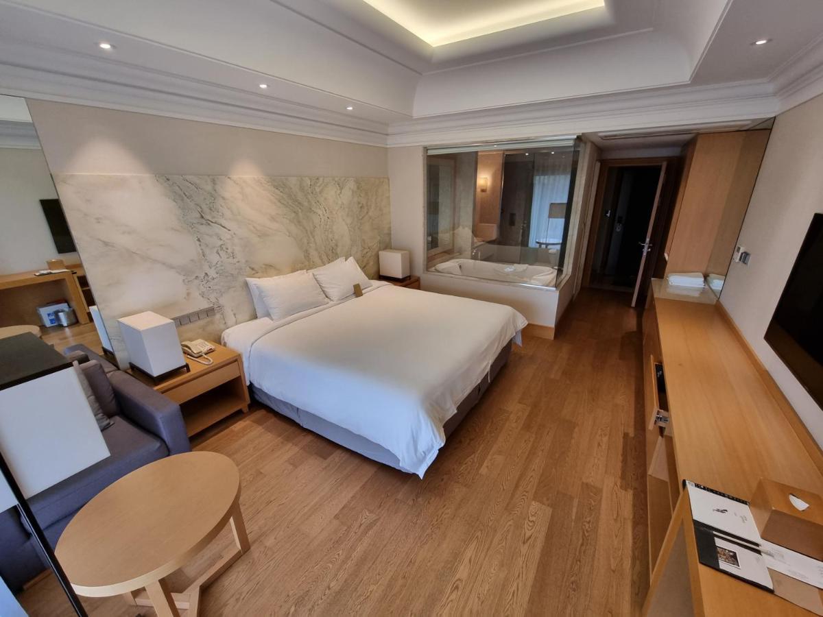 Pinegrove Hotel Gimhae Ngoại thất bức ảnh