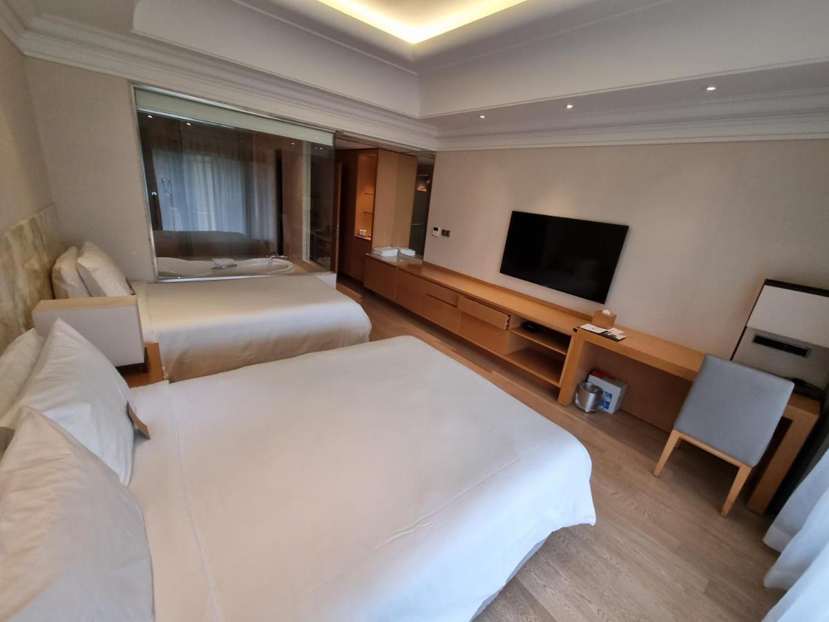Pinegrove Hotel Gimhae Ngoại thất bức ảnh